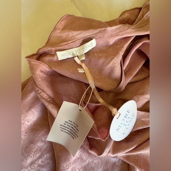 New Becky Ruffle Maxi Dress in Dusty Pink MORE TO COME Sz XXS - Picture 6 of 7